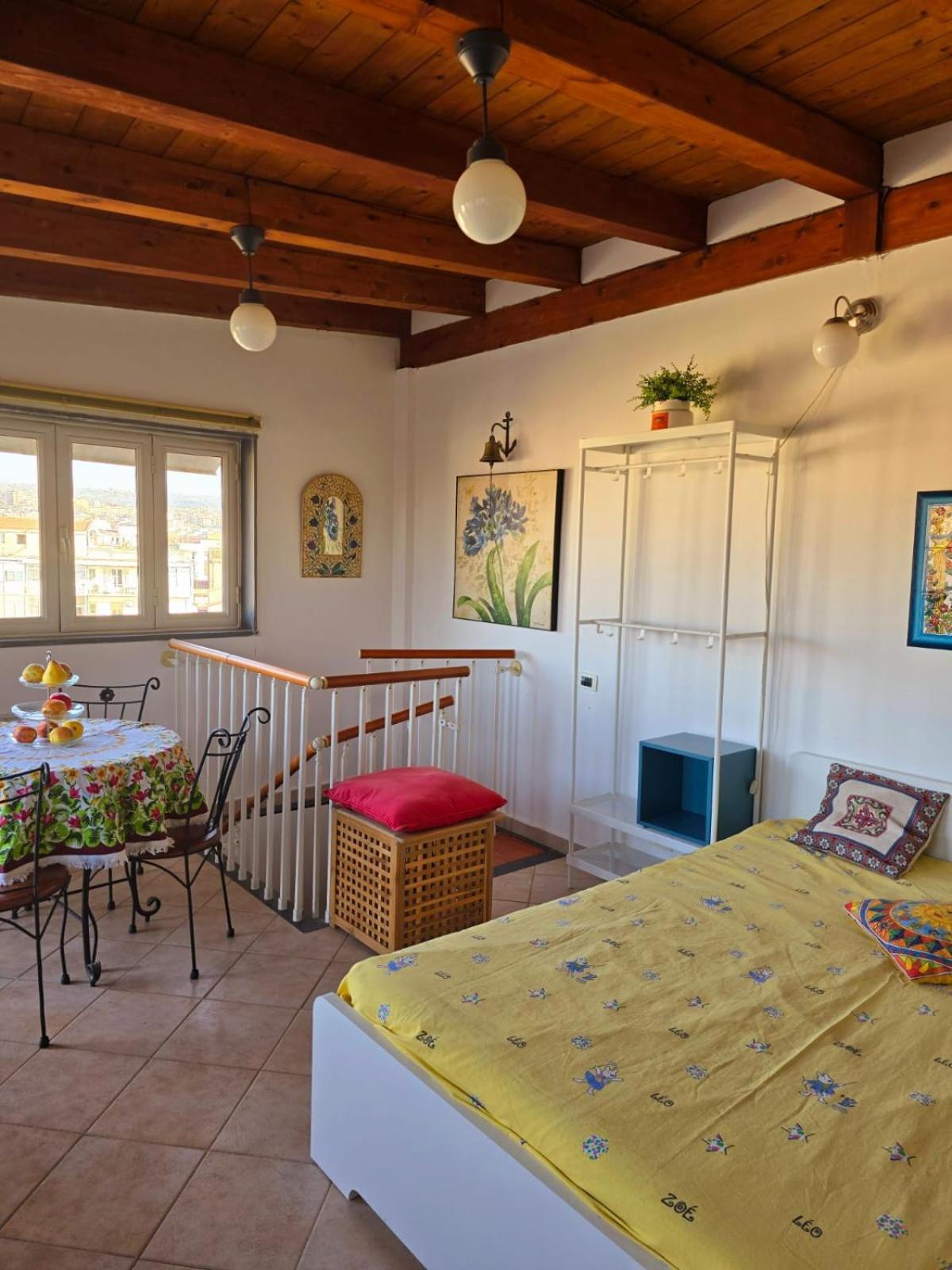 Manomi House *